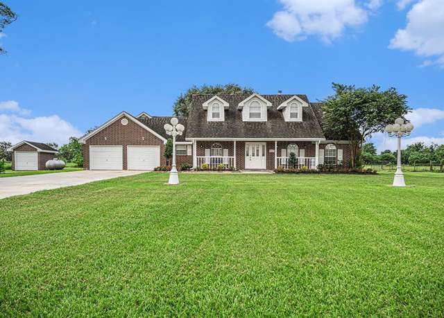Property at 16411 Halfmoon W, Santa Fe, TX 77517, 4 beds, 3.5 baths