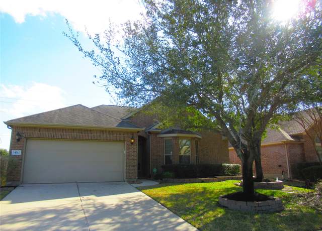 Property at 14742 Yellow Begonia Dr, Cypress, TX 77433, 3 beds, 2 baths