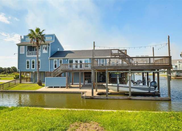 Property at 4231 Nueces Dr, Galveston, TX 77554, 4 beds, 3.5 baths