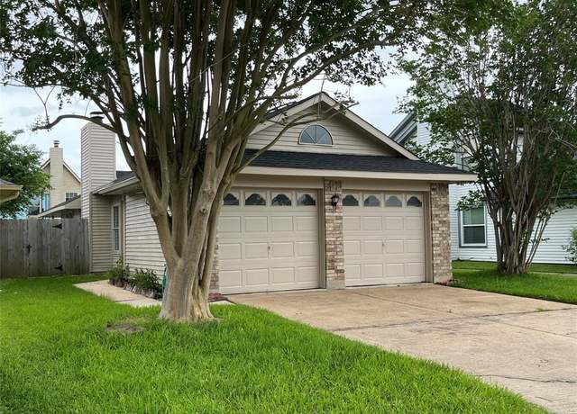 Property at 11542 Highland Mdw, Houston, TX 77089, 3 beds, 2 baths