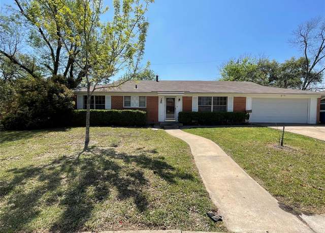 Property at 1703 Larkwood Ct, Austin, TX 78723, 4 beds, 2 baths