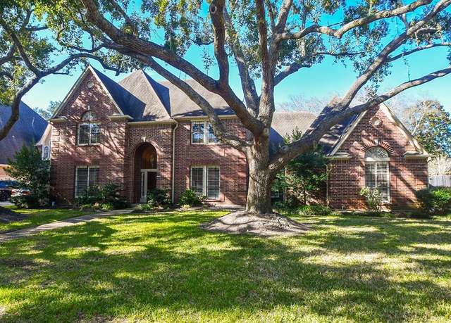 Property at 20102 Gable Point Dr, Katy, TX 77450, 5 beds, 3.5 baths