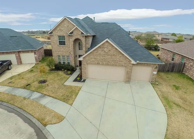 Property at 858 Sand Crab Ln, La Marque, TX 77568, 4 beds, 2.5 baths