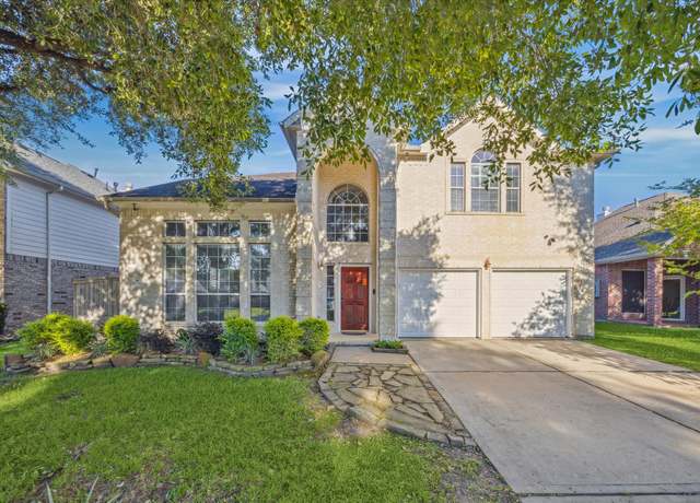 Property at 5206 Spring Oak Dr, Pasadena, TX 77505, 5 beds, 3.5 baths