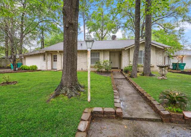 Property at 1102 Bettes St, Conroe, TX 77301, 3 beds, 2 baths
