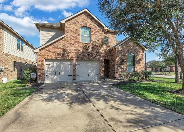 Property at 8106 Yarrow Dr, Cypress, TX 77433, 4 beds, 3 baths