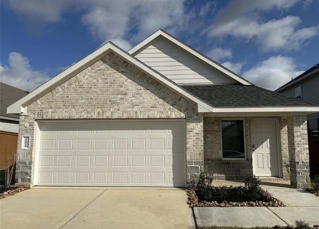 Property at 21926 Breezy Cliff Dr, Hockley, TX 77447, 3 beds, 2 baths