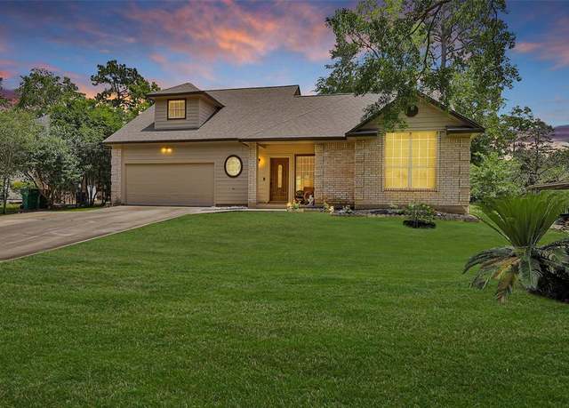 Property at 78 Tubac St, Conroe, TX 77304, 3 beds, 3 baths