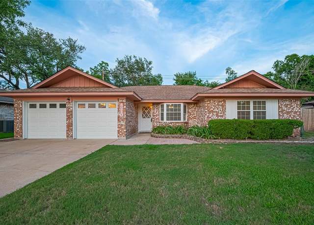 Property at 4210 Mona Lee Ln, Houston, TX 77080, 3 beds, 2 baths