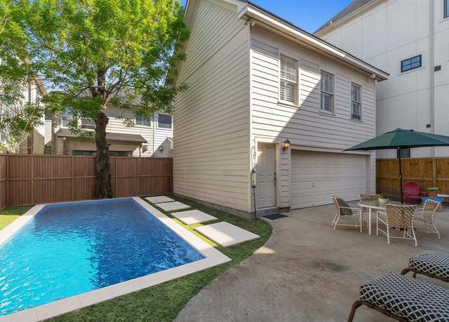 Property at 6114 Truro St, Houston, TX 77007, 3 beds, 2.5 baths