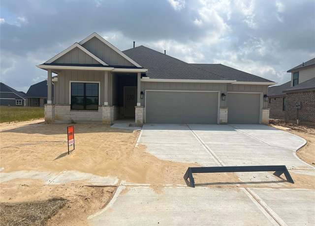 Property at 120 Black Hickory Dr, Waller, TX 77484, 4 beds, 2 baths