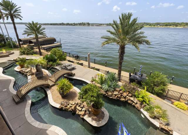 Property at 14715 Bay Point Ln, Conroe, TX 77356, 6 beds, 6.5 baths