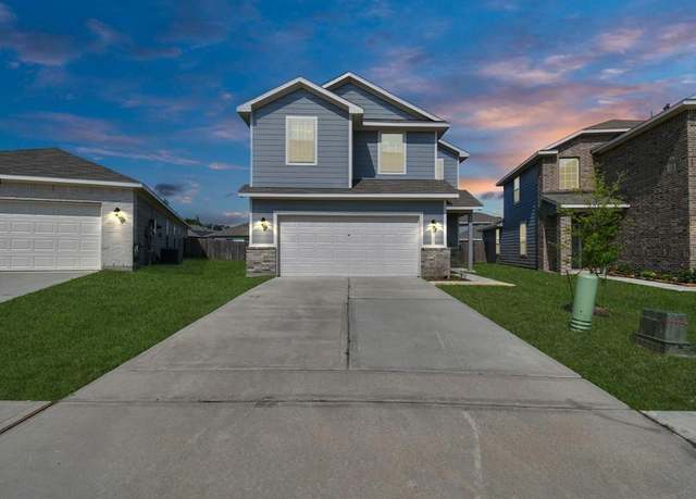 Property at 25489 Northpark Spruce Dr, Porter, TX 77365, 5 beds, 3 baths