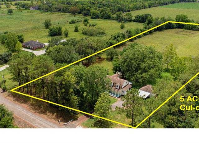 Property at 15586 County Road 436, Alvin, TX 77511, 2 beds, 2 baths