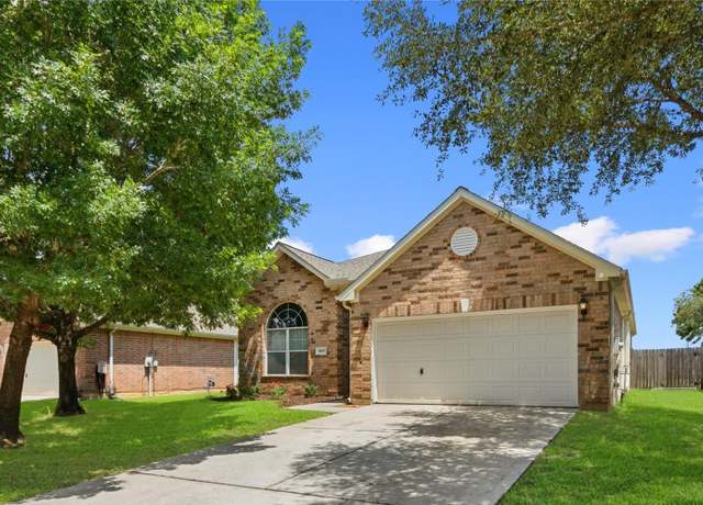 Property at 30607 N Sulphur Creek Dr, Magnolia, TX 77355, 3 beds, 2 baths