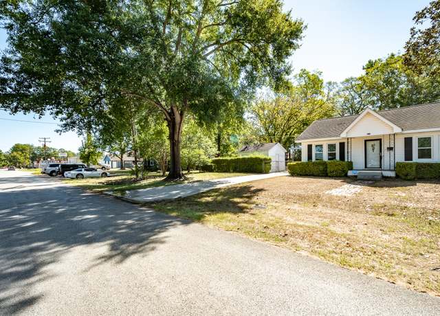 Property at 111 S Roosevelt Ave, Cleveland, TX 77327, 2 beds, 1 bath
