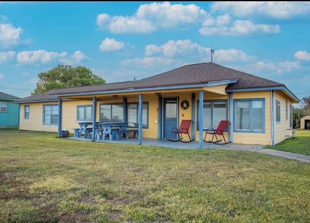 Property at 234 Jensen Dr, Palacios, TX 77465, 2 beds, 2 baths