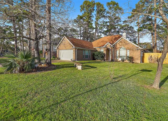 Property at 15702 W Astern Dr, Crosby, TX 77532, 4 beds, 2 baths
