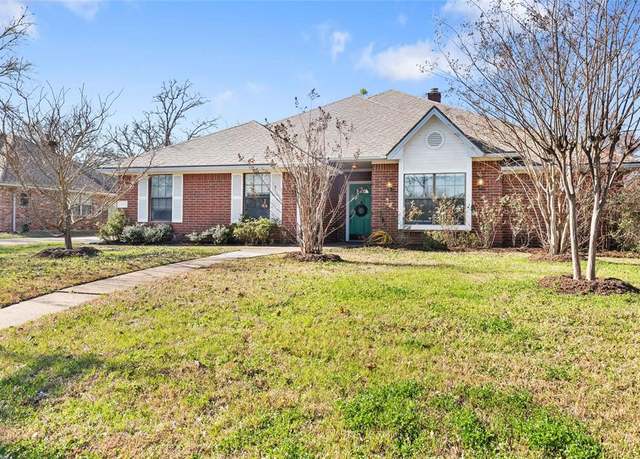 Property at 3002 Welsh Ave, College Station, TX 77845, 4 beds, 2 baths