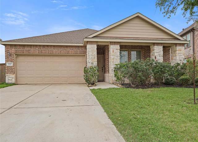 Property at 2225 Windy Sail Dr, Texas City, TX 77568, 3 beds, 2 baths