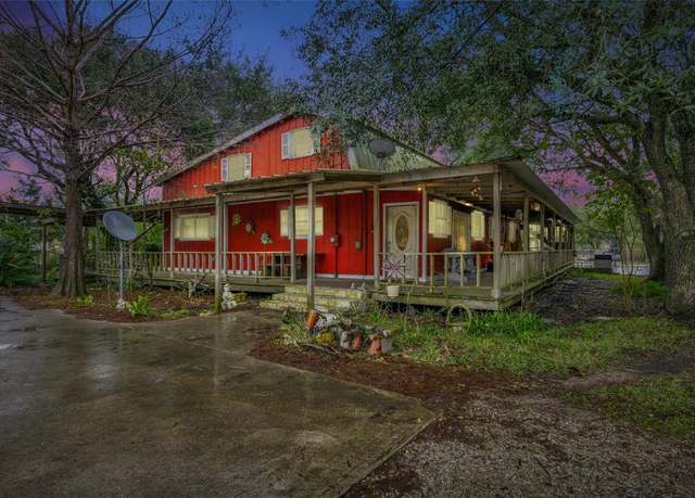 Property at 7027 Iowa Colony Blvd, Iowa Colony, TX 77583, 4 beds, 2 baths