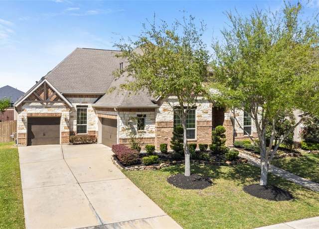 Property at 1312 Tamina Pass Ln, Friendswood, TX 77546, 4 beds, 4 baths