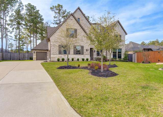 Property at 523 Caverna St, Montgomery, TX 77316, 5 beds, 4.5 baths
