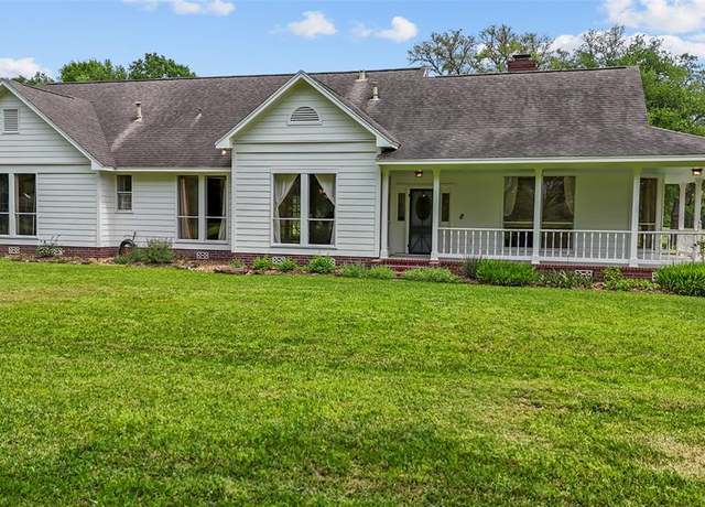 Property at 4001 Fm 1409, Dayton, TX 77535, 3 beds, 2.5 baths