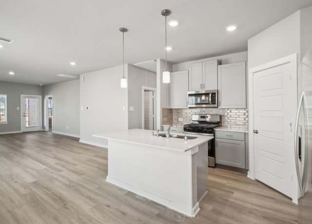 Property at 18660 Presswood Way Dr, New Caney, TX 77357, 3 beds, 2 baths