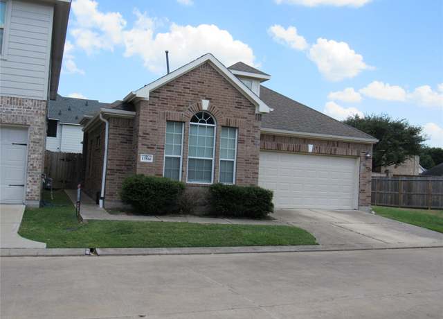 Property at 13514 Villa Arbor Dr, Houston, TX 77070, 3 beds, 2 baths