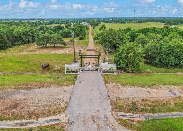 Property at 6116 State Highway 71, TX 78945