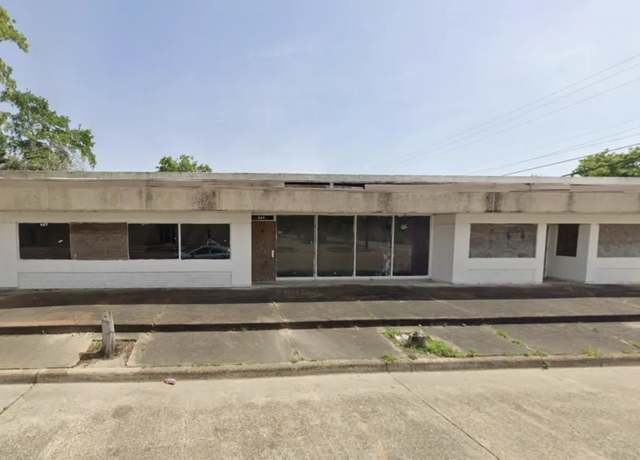 Property at 627 4th Ave N, Texas City, TX 77590