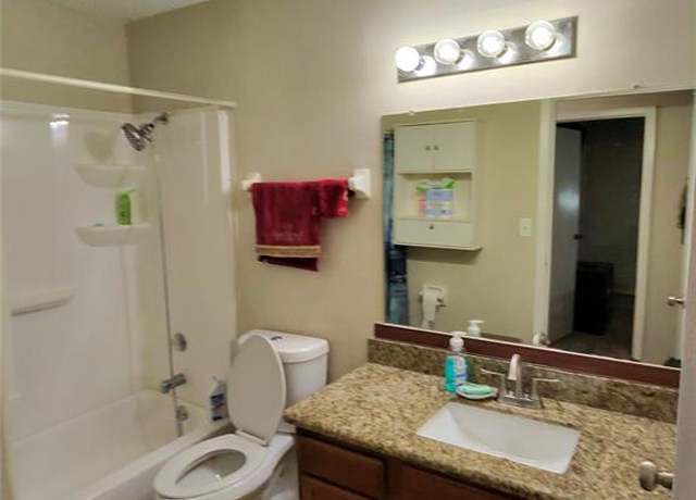 Property at 2501 Gulf Fwy Unit 249D, Dickinson, TX 77539, 2 beds, 1 bath