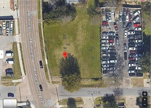 Property at 745 W 17th St, Houston, TX 77008