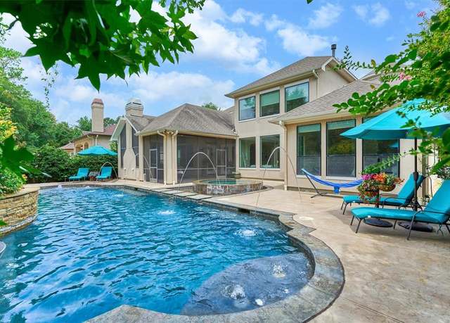 Property at 107 Sunridge Ct, Montgomery, TX 77316, 5 beds, 4.5 baths