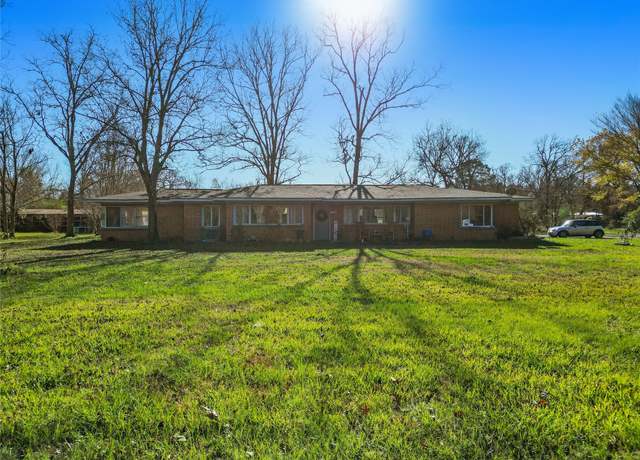 Property at 2107 W Us Highway 287, Groveton, TX 75845, 2 beds, 2 baths