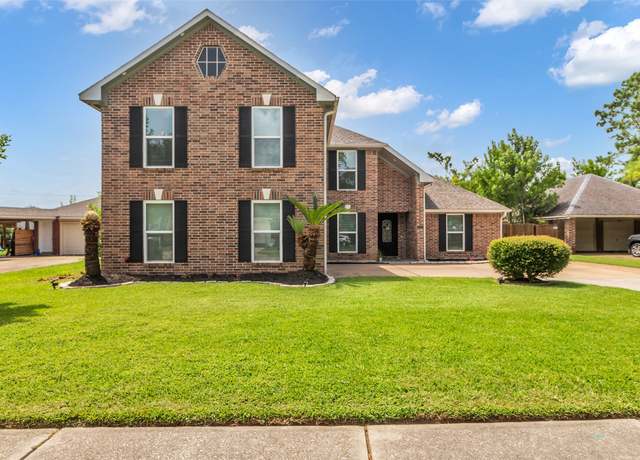 Property at 2504 Leroy St, Pearland, TX 77581, 4 beds, 3 baths