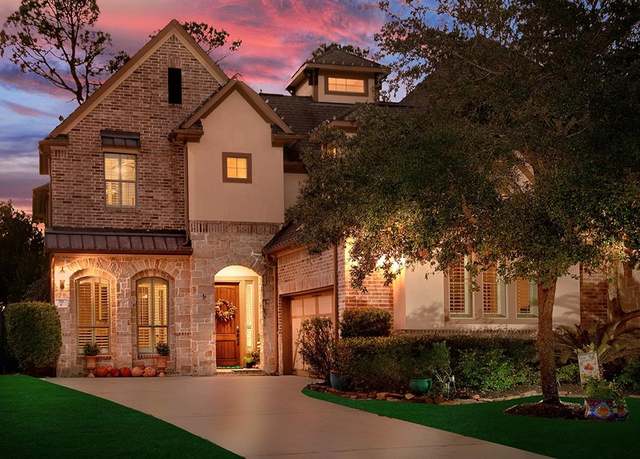 Property at 70 N Knights Crossing Dr, The Woodlands, TX 77382, 3 beds, 2.5 baths