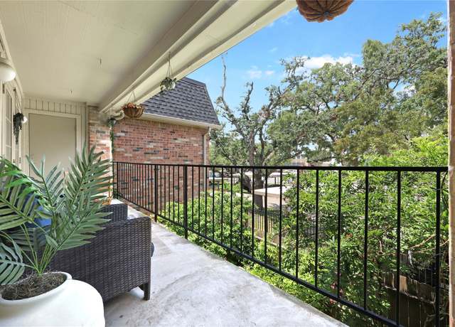 Property at 1601 S Shepherd Dr #220, Houston, TX 77019, 1 bed, 1.5 baths