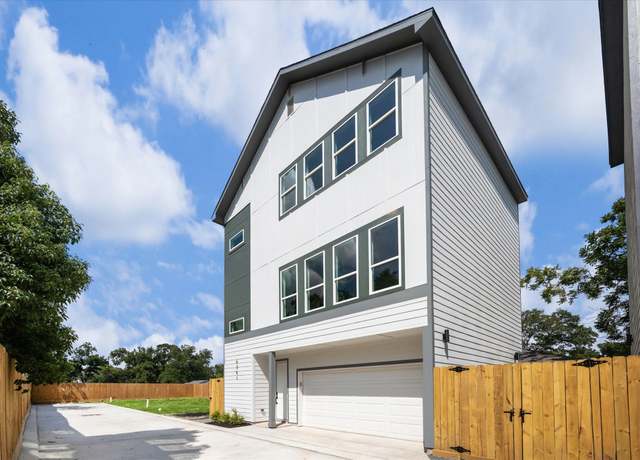 Property at 6343 W Montgomery Rd, Houston, TX 77091, 3 beds, 3.5 baths