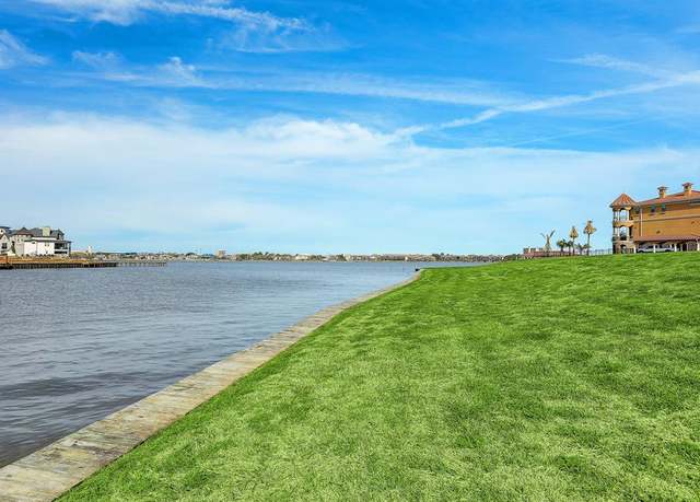 Property at 2506 Beacon Cir, League City, TX 77573