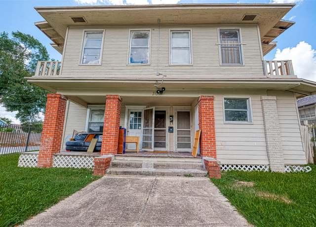 Property at 301 Grace St #4, Houston, TX 77003, 2 beds, 1 bath