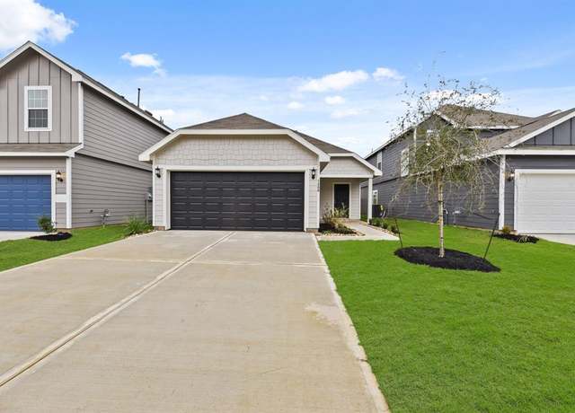 Property at 1400 Mount Blanc Path, Conroe, TX 77301, 3 beds, 2 baths