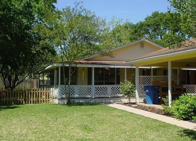 Property at 519 Elm St, Waller, TX 77484, 2 beds, 2 baths