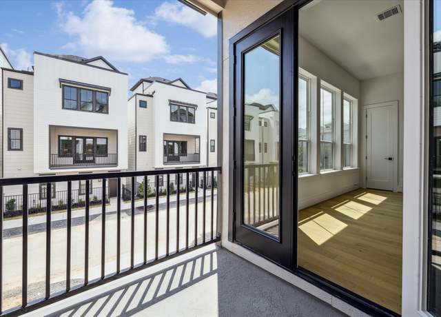 Property at 2213 Dennis St, Houston, TX 77004, 3 beds, 3.5 baths