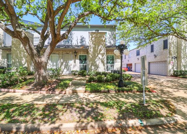 Property at 7264 Regency Square Ct, Houston, TX 77036, 2 beds, 2.5 baths