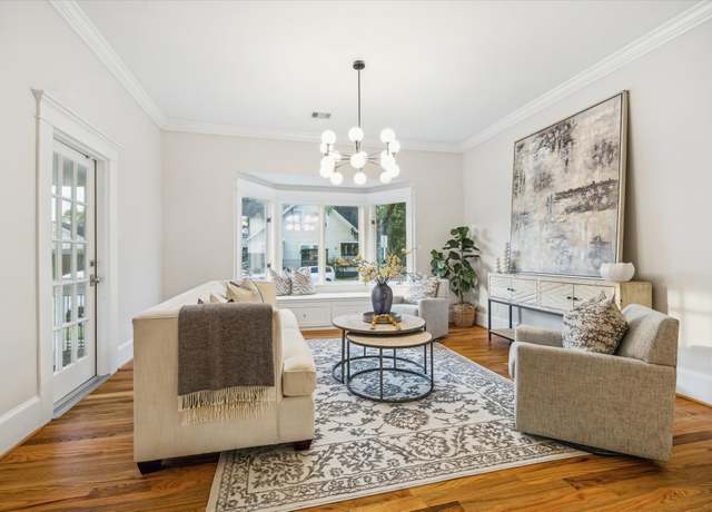 Property at 1343 Allston St, Houston, TX 77008, 4 beds, 3.5 baths