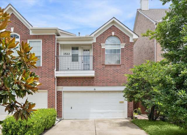 Property at 1522 Castle Ct, Houston, TX 77006, 3 beds, 2.5 baths