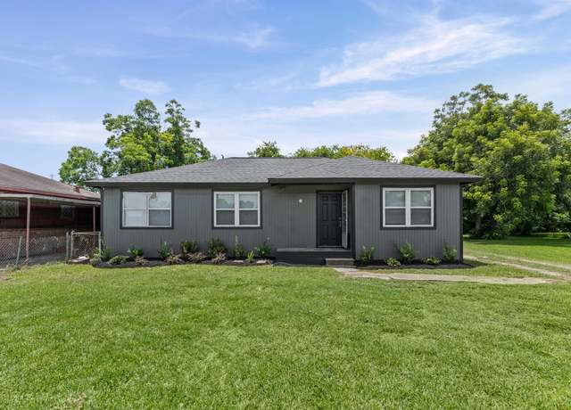 Property at 3626 Sparrow St, Houston, TX 77051, 4 beds, 2 baths
