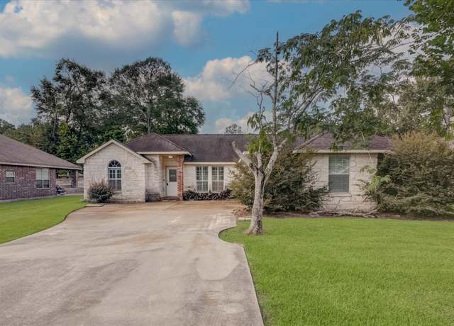 Property at 2715 Lake Breeze Ln, Crosby, TX 77532, 3 beds, 2 baths